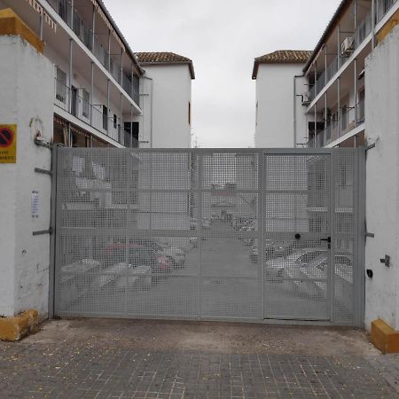 Loft Jazmin Junto A Puente Romano Kordoba Zewnętrze zdjęcie